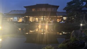 英雲荘観月会夜
